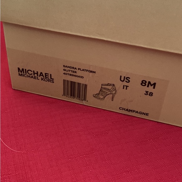 Micheal Kors “SANDRA” Glitter Platform Sandal - Picture 4 of 4